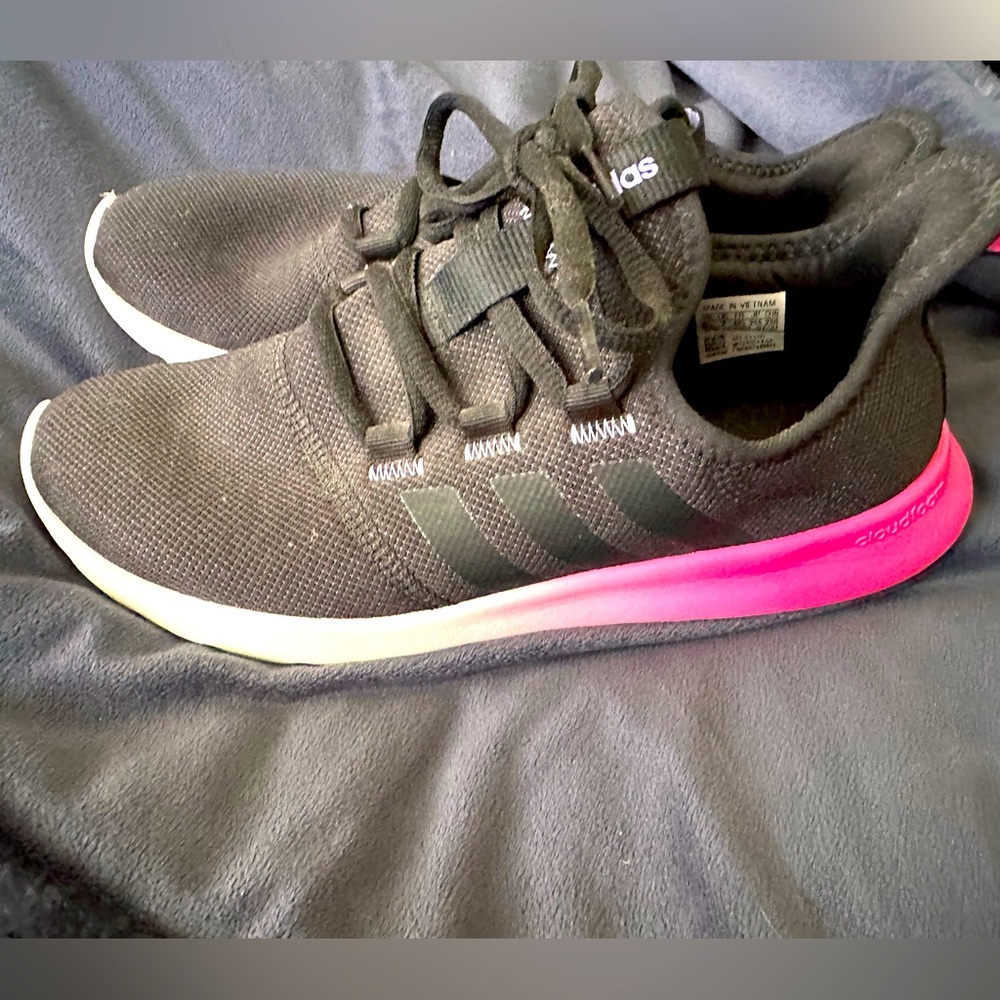 Adidas Cloudfoam Pure 2.0